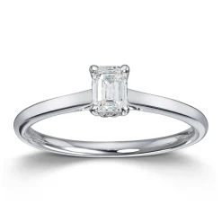 Ring Hvitt gull